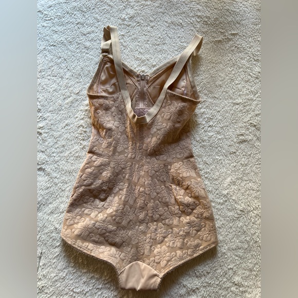 Wocoal Bustier/Corset - Picture 10 of 11